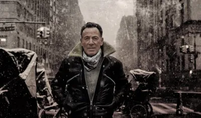 Bruse Springstin odu&scaron;evljen kako ga Džeremi Alen Vajt glumi u biografskom filmu