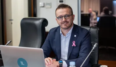 Dukaj: Spajić da se u odnosu na Mandićevu čestitku odredi, i time pojasni poziciju državne politike Crne Gore