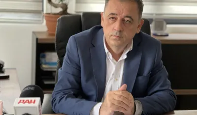 Vulikić: Tenderi za gradnju grobnica i parkinga čekaju budžet