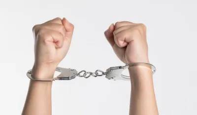 Ulcinjanin uhap&scaron;en zbog prijetnji, policija mu oduzela pu&scaron;ku