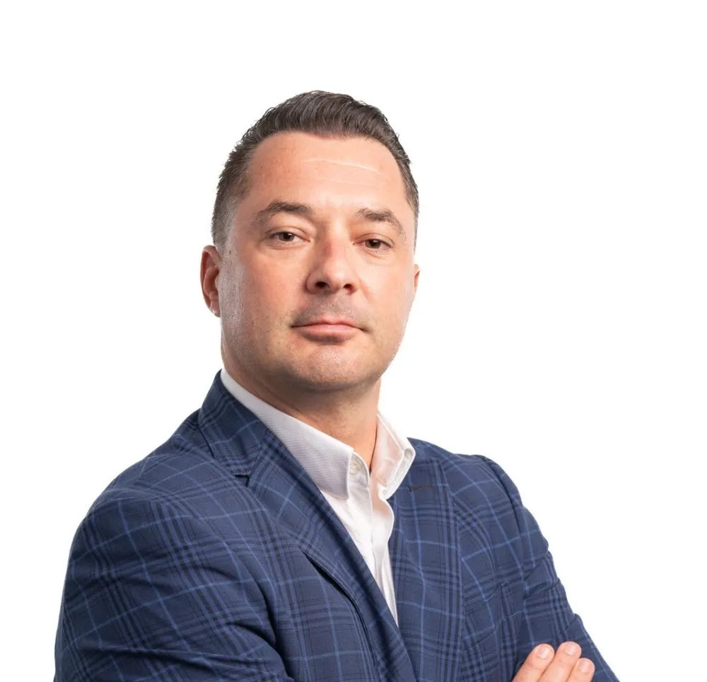 Franeta: Ako Jovanović misli da može sakriti da je izdao građane Budve, grdno se vara