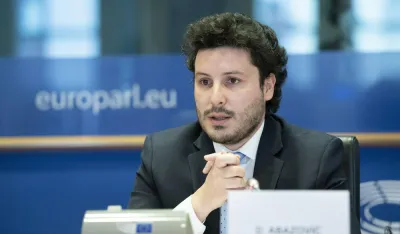 Mitropolit Joanikije: Zahvalan sam Dritanu Abazoviću zbog Temeljnog ugovora, pona&scaron;ao se kao odgovoran državnik