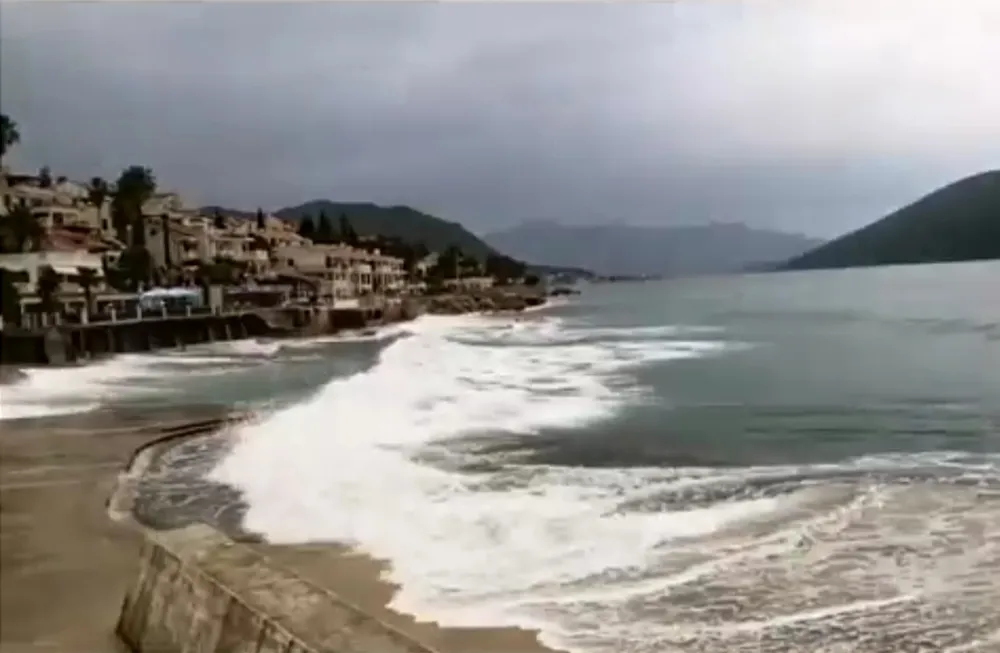 I danas crveni meteo-alarm: Jaki udari vjetra, do 10 stepeni