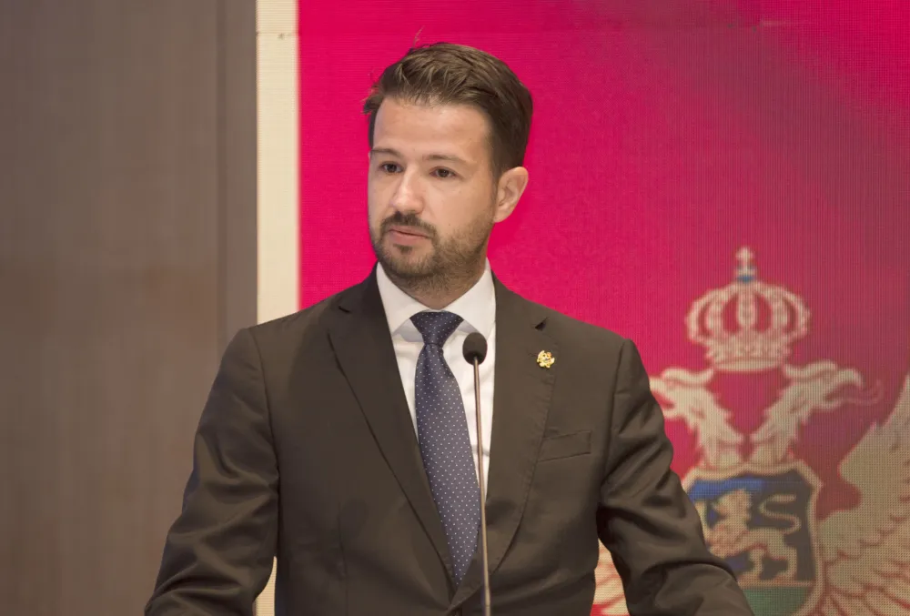 Milatović čestitao Milanoviću: Uvjeren sam da će se odnosi Crne Gore i Hrvatske razvijati na temeljima prijateljstva