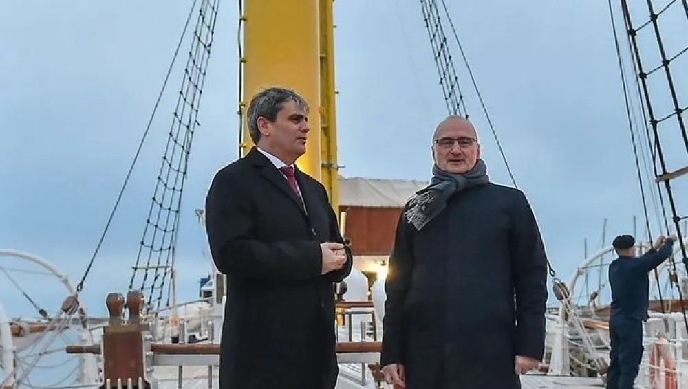 Grlić Radman: Brod "Jadran" je na&scaron;; Ibrahimović: Crna Gora u Hrvatskoj vidi partnera na putu ka EU