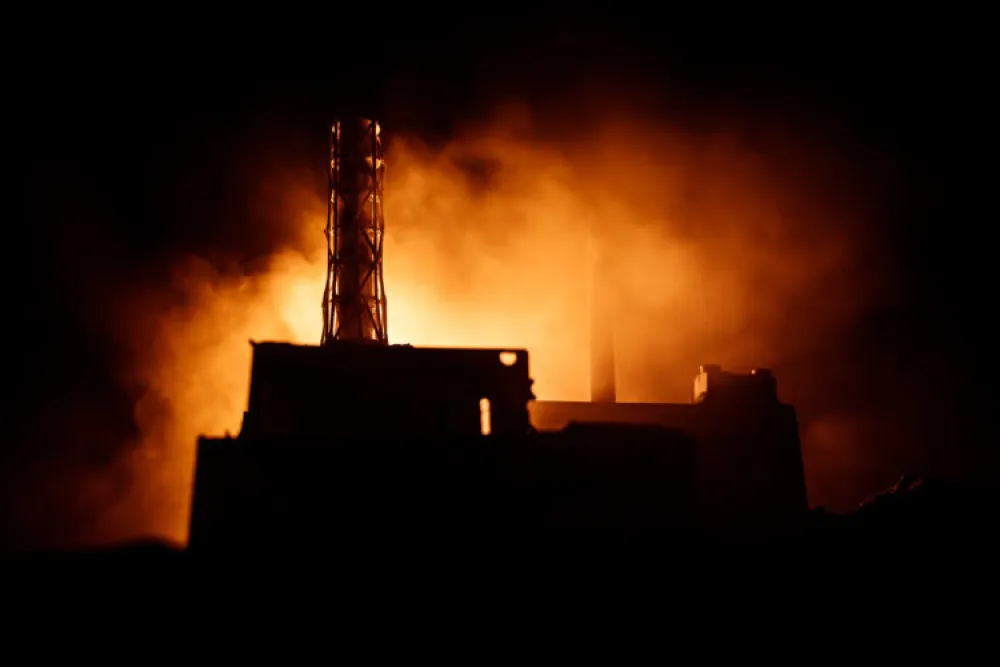 U napadu ukrajinskih dronova zapaljen rezervoar za gas u Rusiji