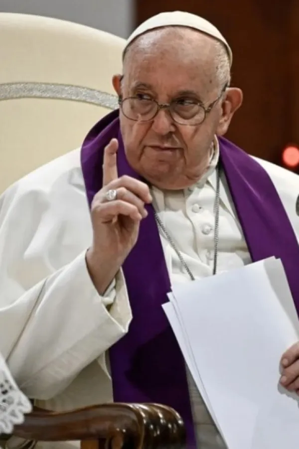 Papa Franja pozvao na prevazilaženje sukoba i izgradnju mira