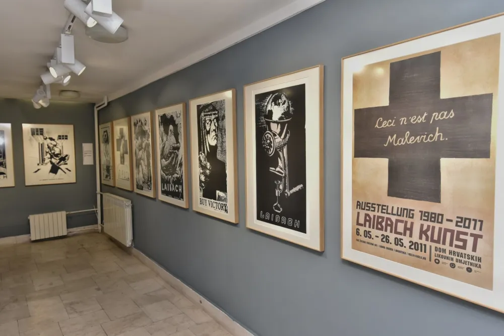 Dio postavke izložbe "Lajbah kunst" u galeriji MSUCG