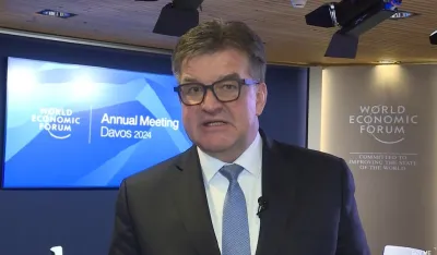 Lajčak se odvojeno sastao sa srpskom i kosovskom stranom u Briselu