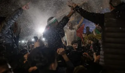 (VIDEO) Dogovoren sporazum o prekidu vatre u Gazi: Slavlja na ulicama Tel Aviva i Gaze