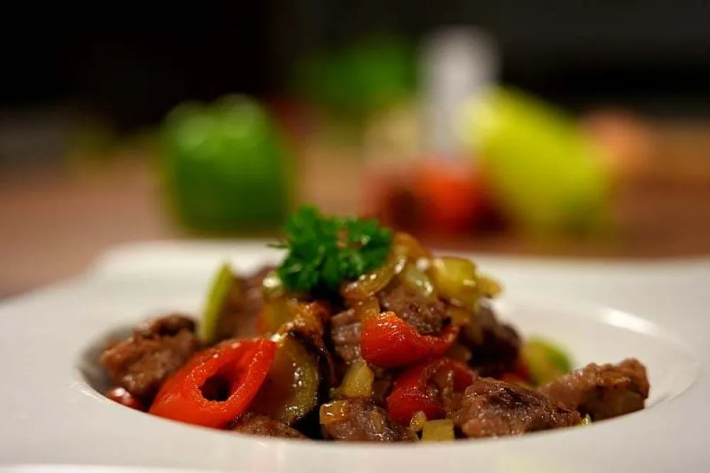 Napravite ukusan satara&scaron; s tikvicama i teletinom