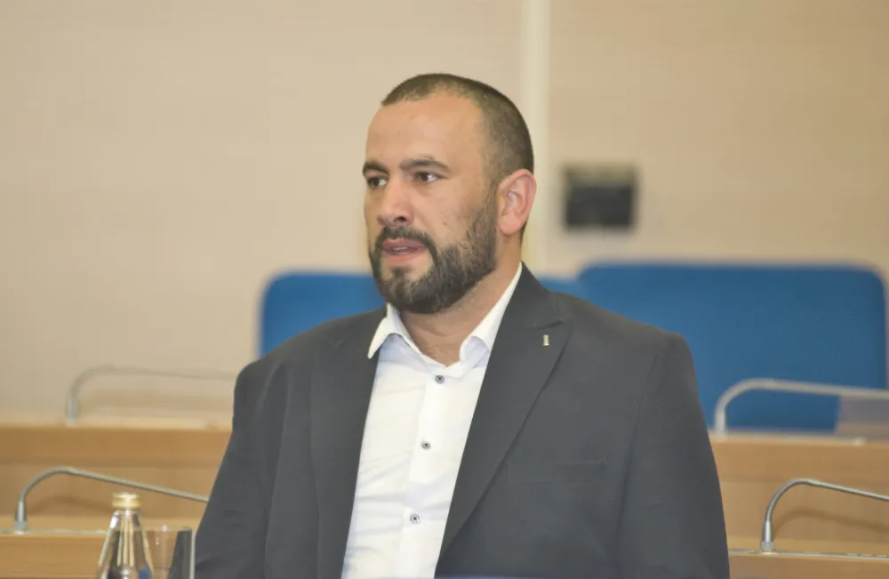 Uјedinjena ostaјe u gradskoј vlasti bez obzira na smјenu Gorana Danilovića, Brković: Niјesmo osvetoljubivi