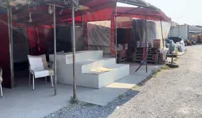 Неопходно асфалтирање улице