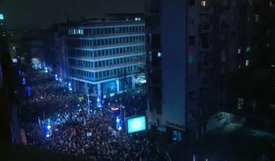 Na skupu ispred RTS-a bilo između 53.000 i 55.000 ljudi