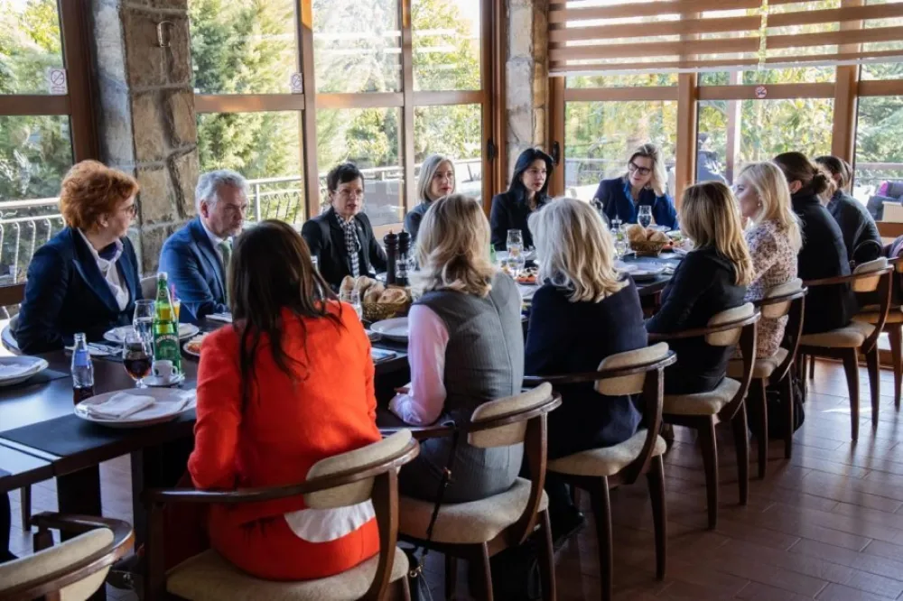 Poslanice sa Kos: Osnažiti prisustvo žena u ključnim političkim i dru&scaron;tvenim procesima