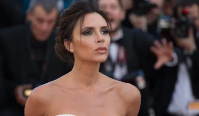 (FOTO/VIDEO) Viktorija Bekam pokrenula novi trend