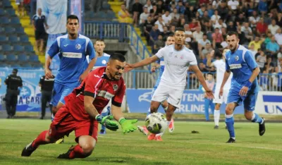 ВЛАДАН ГИЉЕН 