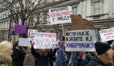 Arhiv javnih skupova: Na protestu &bdquo;&Scaron;kolski čas u zadnji čas&ldquo; bilo najmanje 20.000 ljudi