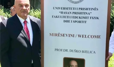 Prof. dr Du&scaron;ko Bjelica