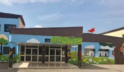 Savjet roditelja O&Scaron; &bdquo;Radojica Perović&ldquo; pisao ministarki: Uvesti &scaron;kolske policajce, angažovati privatno obezbjeđenje...