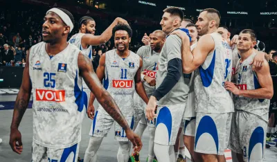 Plavi na velikom ispitu