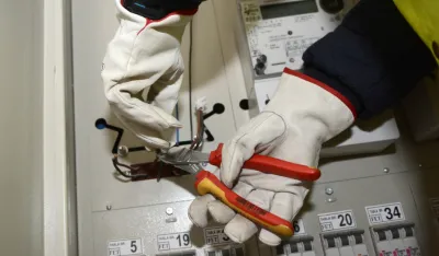 Podaci CEDIS-a: Svaki sedmi kilovat-sat se neovla&scaron;ćeno tro&scaron;i