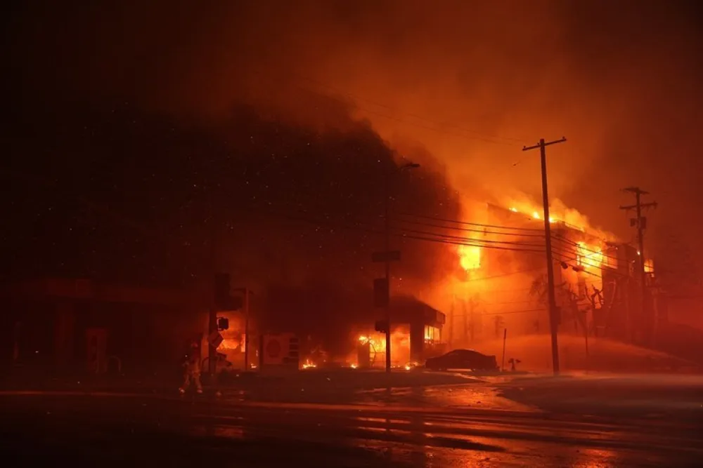 (VIDEO) Novi požar se &scaron;iri u Kaliforniji, nije pod kontrolom: Naređena evakuacija