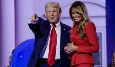 (FOTO) Melanija i Donald Tramp slave 20 godina braka: Prva dama u vjenčanici od 100.000 dolara