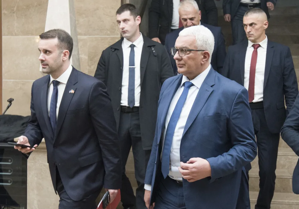 Spajić bi da Skup&scaron;tina prati Vladu, Mandić ne želi silu