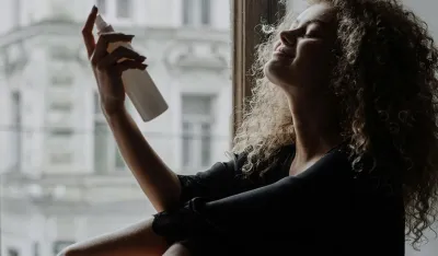 Čemu služi magnezijum u spreju i za&scaron;to se ljepotice kunu u njega