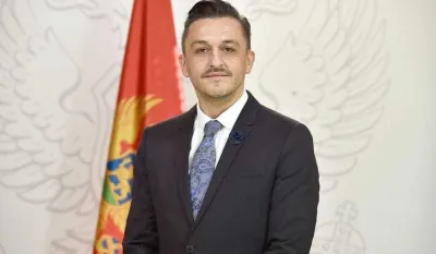 Vuković apeluje na Skup&scaron;tinu: Hitno usvojiti budžet i odluku o zaduživanju, na naplatu stiže 500 miliona eura