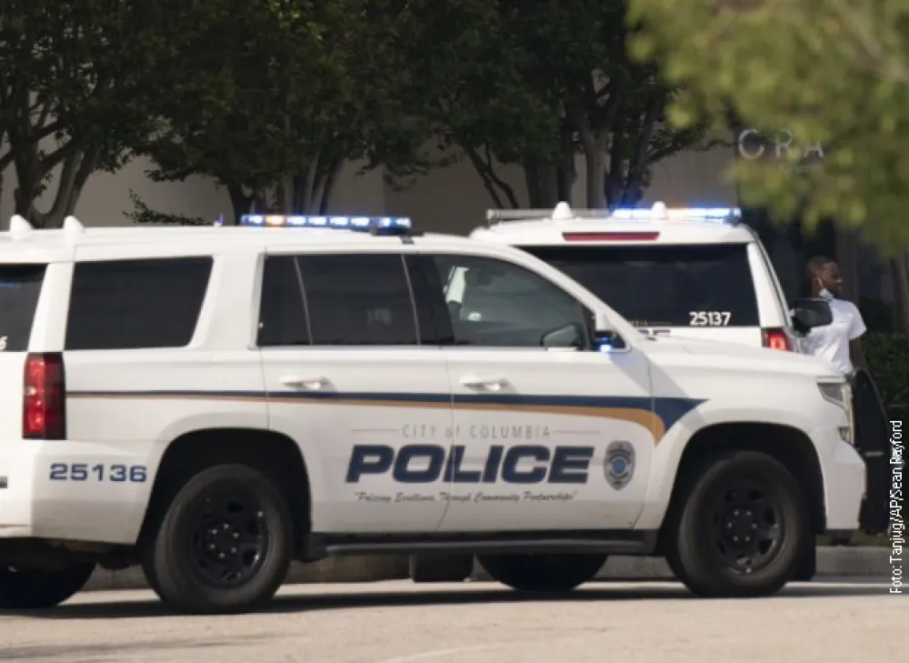 Tramp najavio niz sankcija Kolumbiji zbog odbijanja vojnih letova za vraćanje migranata