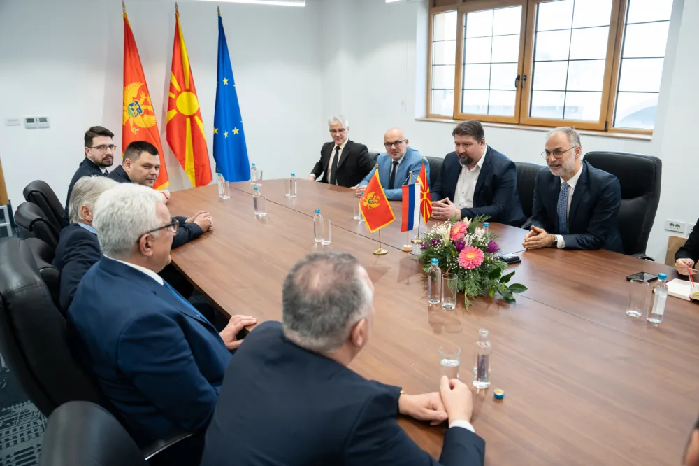 Mandić sa Stoilkovićem: Jačati veze između Crne Gore i Sjeverne Makedonije