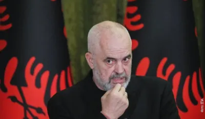 Ambasada SAD u Tirani: Ukinuto finansiranje programa podr&scaron;ke Albaniji