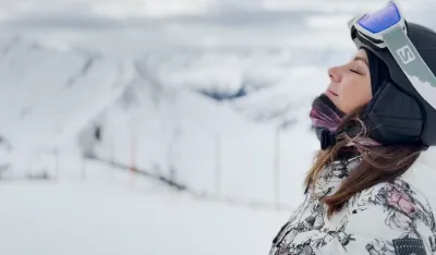 Lana.S predstavlja spot za singl "sreća"