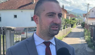 Ni&scaron;avić: Klinički, &scaron;kole i vrtići nisu platili vodu