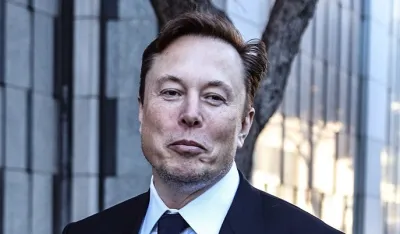 Mask nominovan za Nobelovu nagradu za mir