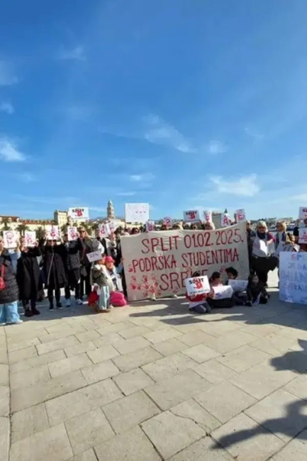 Iz Splita podr&scaron;ka studentima u Srbiji