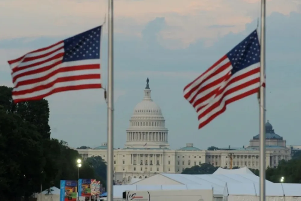 Počinje čistka u SAD:&nbsp;U FBI ispunjavaju upitnik