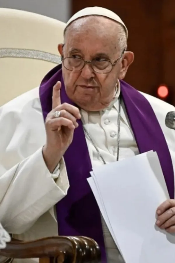 Papa Franja: Djeca ginu pod bombama svaki dan, to je neprihvatljivo