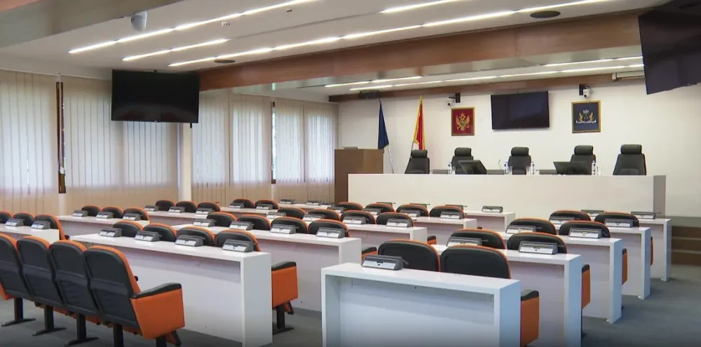 Odbornica URE danas predsjedava SO Budva?