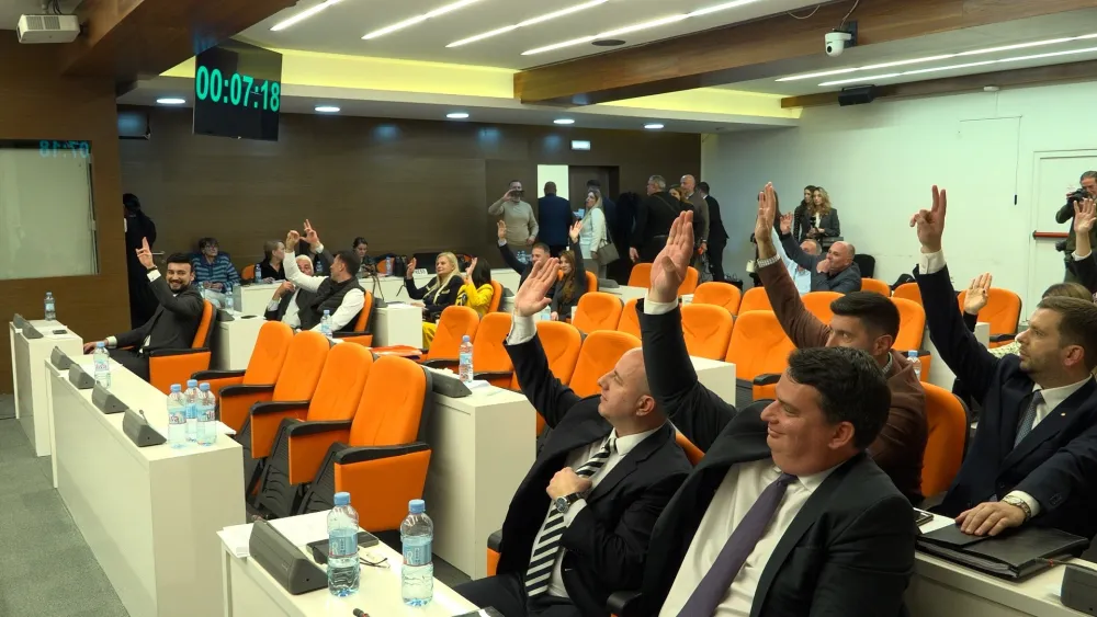 PES: Formiranjem vlasti u Budvi, DPS postavio novog Mila za &scaron;efa