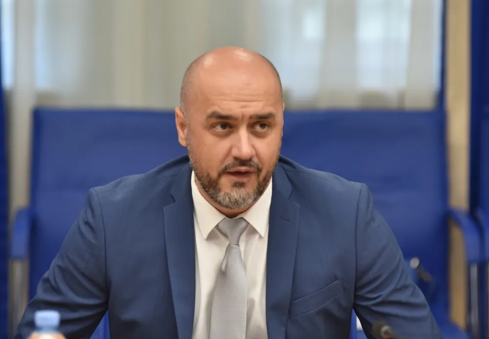 Hadžić: Poslije formiranja vlasti u Budvi, jasno je da može &ldquo;svako sa svakim&rdquo;