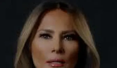 Saradnici Melanije Tramp otkrili kakva je privatno: Kome pravi kafu i &scaron;ta se krije iza hladnog osmijeha