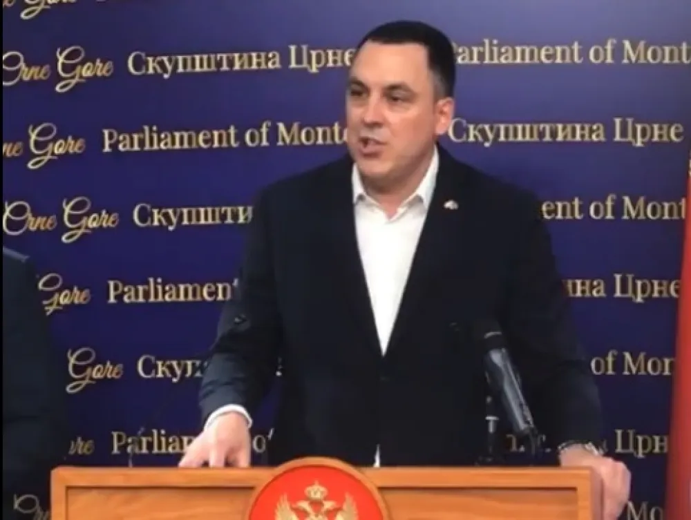 Vuković: Opozicija nudi sporazum za rje&scaron;avanje krize