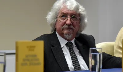 O iskonskom zlu u istoriji