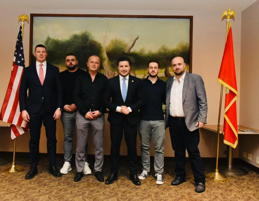 Abazović i Adžić u Čikagu: "Rumija" - ponos Crne Gore, zajednički za&scaron;tititi građanski karakter države