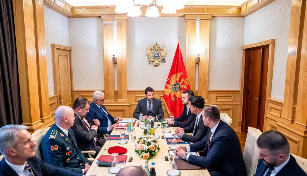 Za Lazarevića jo&scaron; traže "optimalno rje&scaron;enje"