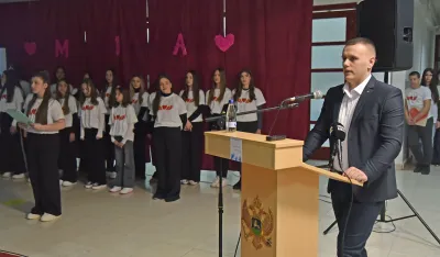 Mia Popovic humanitarno vece