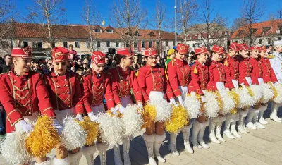 Mažoretke u Nik&scaron;iću